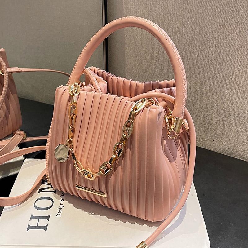 2025 Spring and Summer New Women's Bag Women's Texture Bag, Summer New Fashion Folding Handbag, Shoulder Bag, Small Crossbody Bag, Designer 