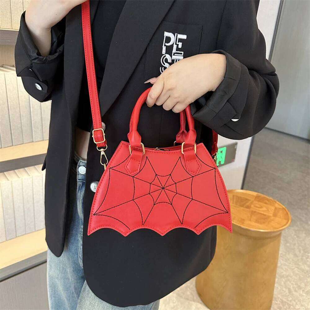 Women Small Shoulder Bat Wing Ladies Crossbody Bag Creative Chic PU Leather Fashion Halloween Props Outdoor Shopping Bags