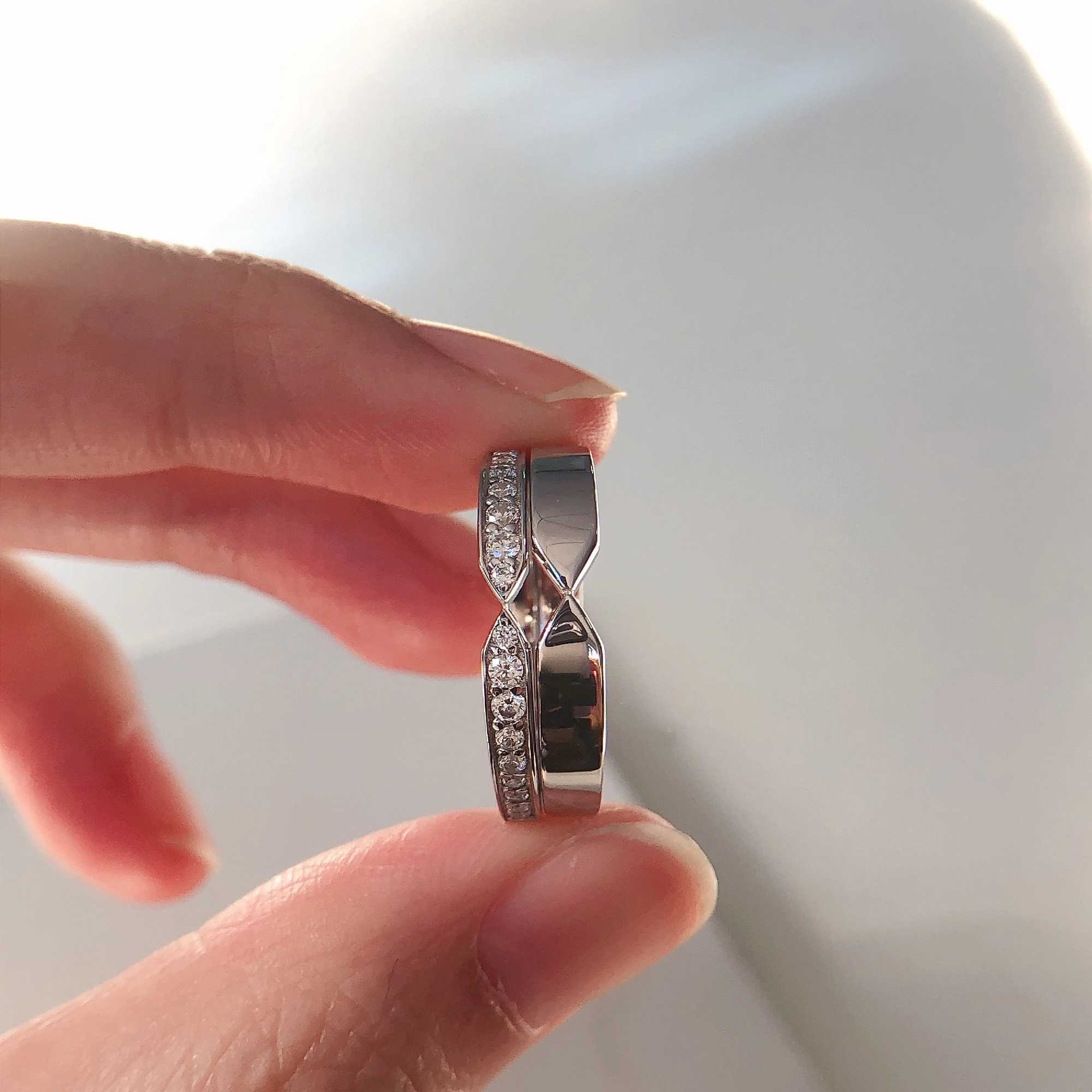 Pure White Gold Couple Ring Engagement Ring For Lovers Promise Luxury Ring For Women and Men Anniversary W250606