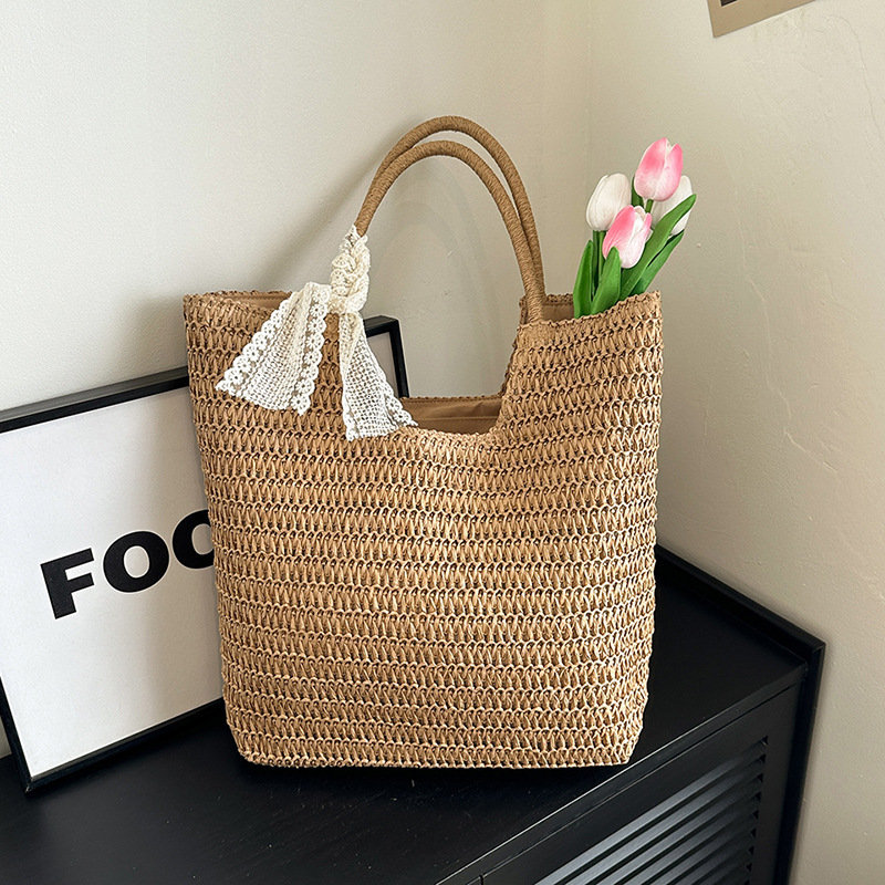Cross border beach vacation style straw bag fashion large capacity leisure straw bag woven bag designer women's shoulder bag