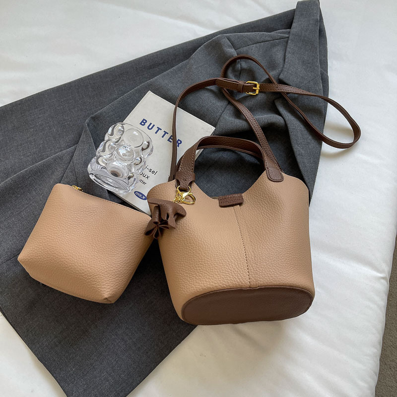 designer Lychee Grain Soft Leather Bag for Women 2025 New Fashion Trend Color-Block Handbag Mother-Daughter Bucket Bag Casual Crossbody Bag