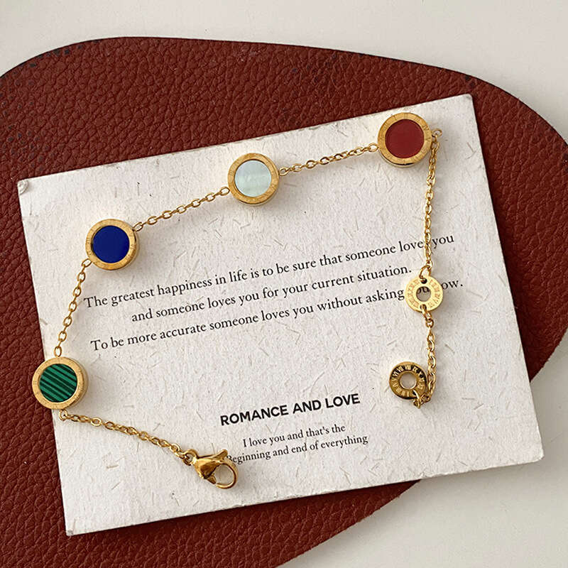 Four-Color Shell Bracelet 2023 New Fashion Minimalist Personality Ins Niche Design Non-Fading Jewelry