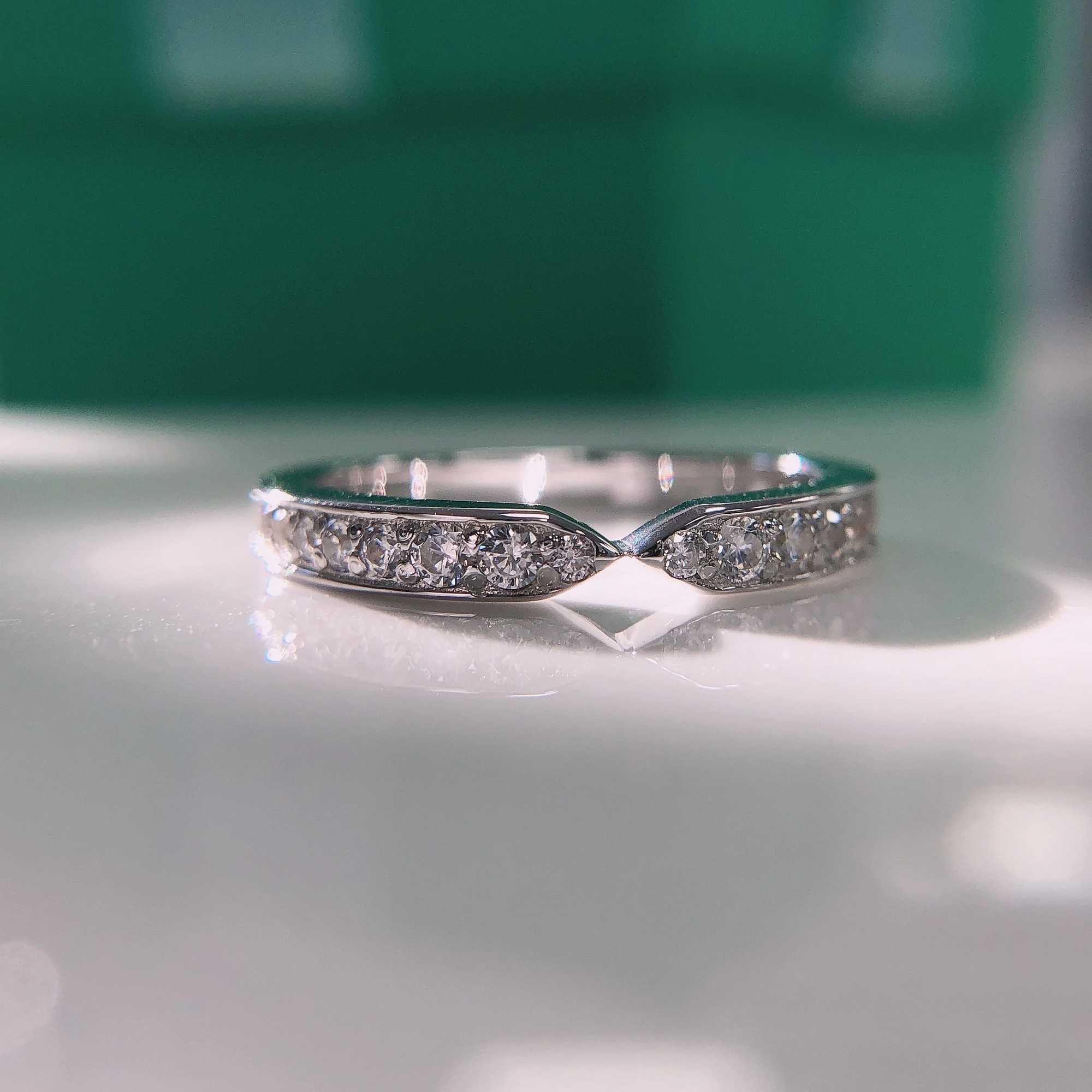 Pure White Gold Couple Ring Engagement Ring For Lovers Promise Luxury Ring For Women and Men Anniversary W250606