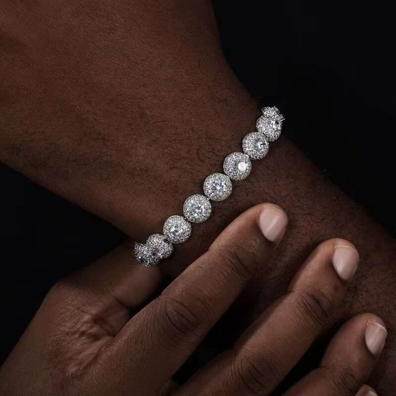 High Quality Unisex Iced Out Round VVS1 Moissanite Cuban Chain Necklace For Men in 925 Sterling Silver