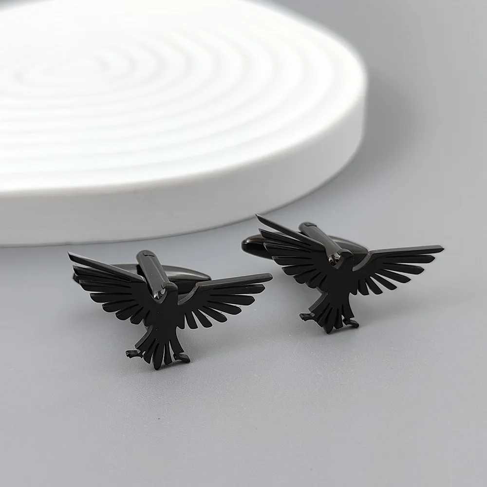Personality Eagle Pattern Man Stainless Steel Cufflink Luxury Suit Shirt Cuff Link Button for Men Jewelry Wedding Gift Wholesale W250606