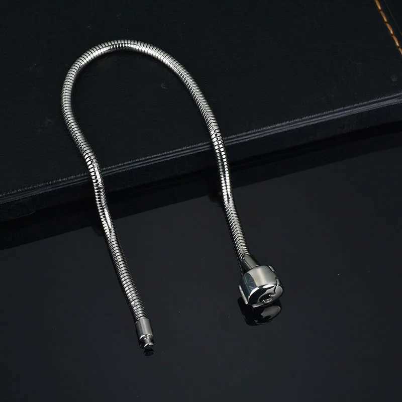 Sifisrri Fashion Stretch Bracelet for Women Stainless Steel Elasticity Link Chain Gold Color Friend Birthday Party Jewelry Gift W250606