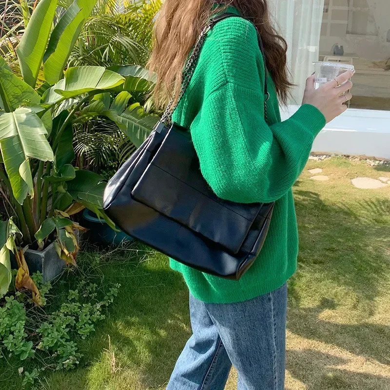 Large Capacity Commuting Bag Spring/Summer Womens Chain Tote Bag High-End and Fashionable Single Shoulder Underarm Bag 250605