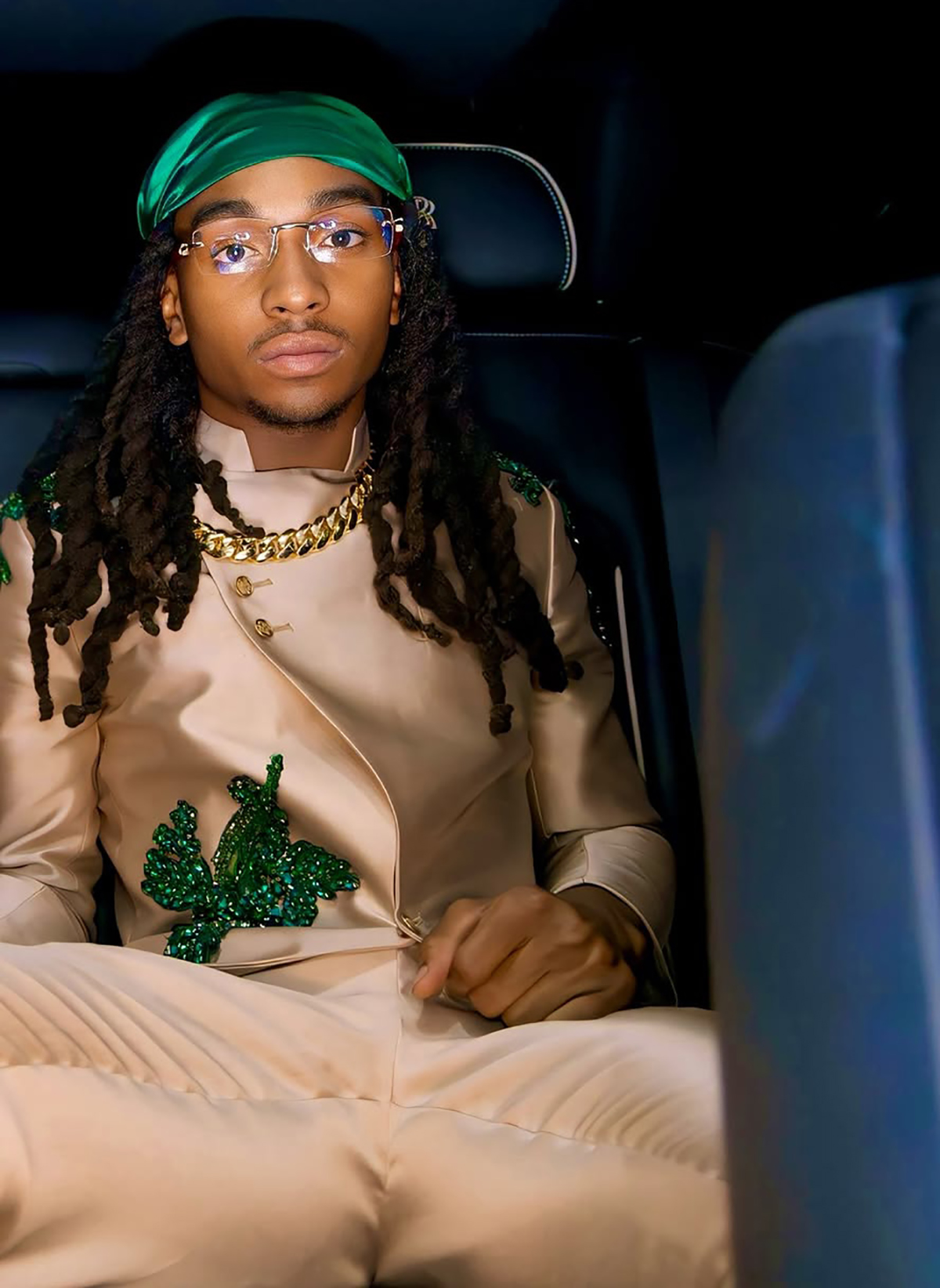 Unique Mens Suits Fit Slim Appliques 2 Pieces Set Party Prom Crystal Beading Blazer Customized One Button Evening Party Jacket+Pants Plus Size