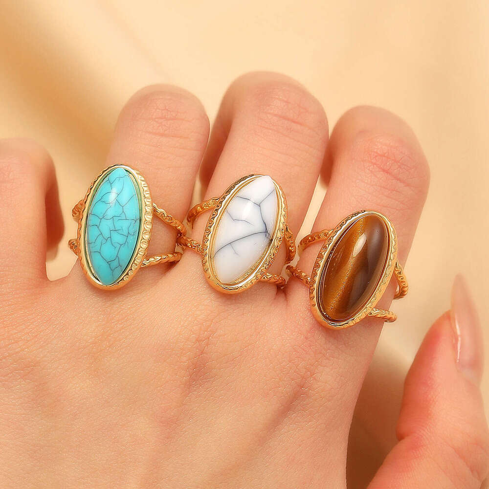 Vintage-Inspired Handcrafted Tiger's Eye Gemstone Ring with Unique Design