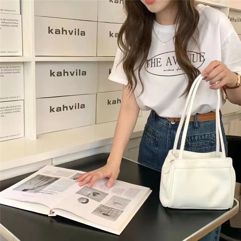 New Large Capacity Women's Handbag for Daily Commuting Multi functional Women's Shoulder Bag Designer Fashionable Women's Shoulder Bag