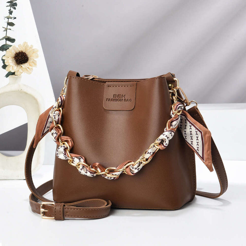 Bucket Texture Women's Fashion Crossbody Niche Chain Handbag Taizhou Bag Bags