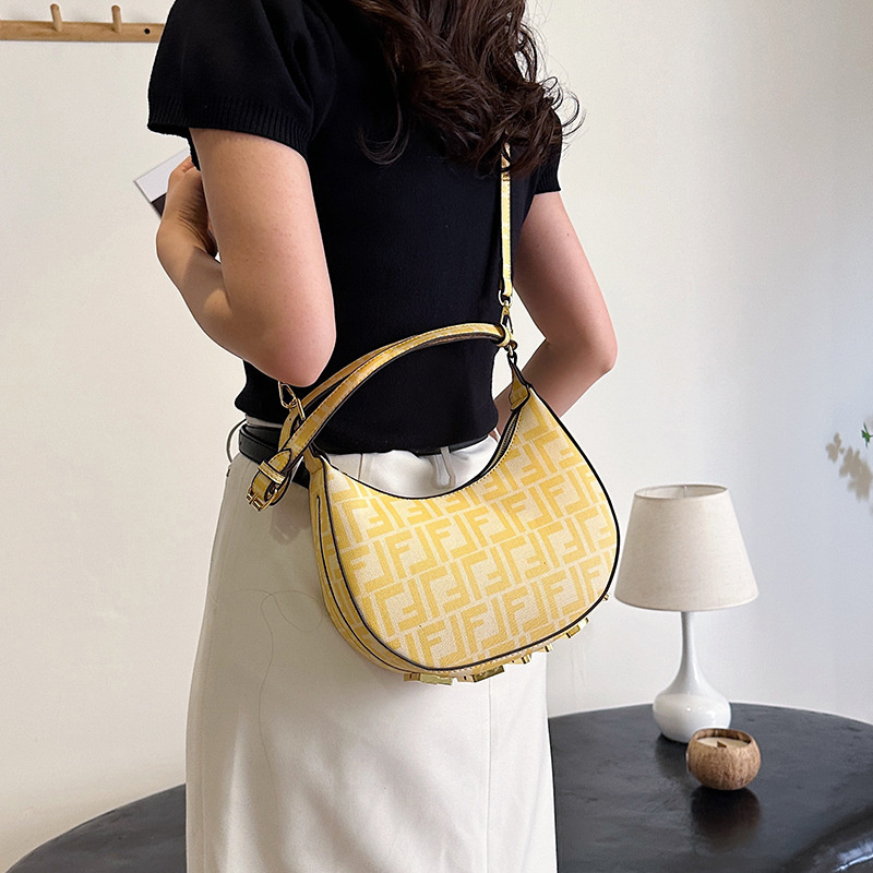 Designer bag free shipping 2025 new fashion light luxury high-end texture crescent bag hand-held single shoulder crossbody bag for women