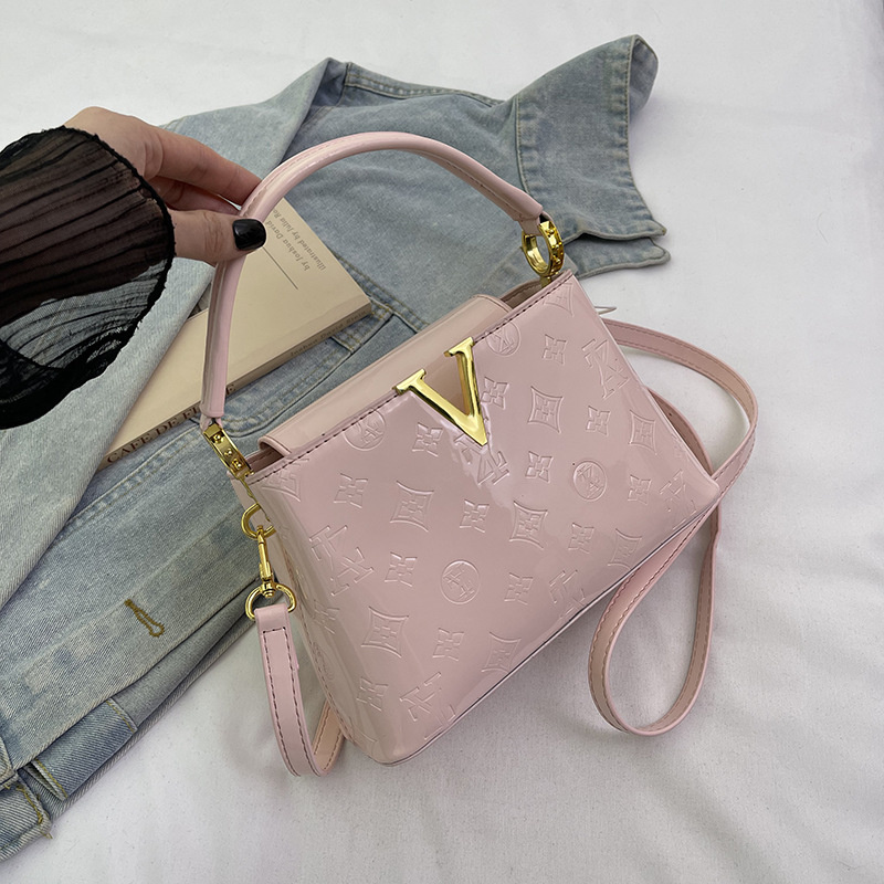 Designer bag free shipping 2025 fashion light luxury high-end texture bucket bag hand-held shoulder bag for womens