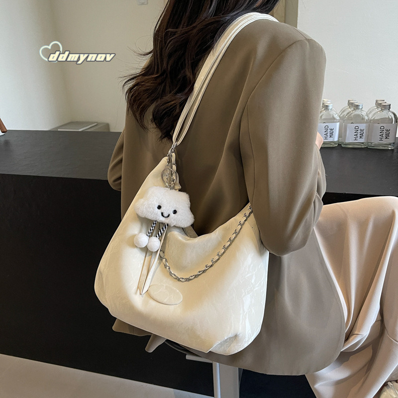 Casual Student Soft Large Capacity for Women 2025 New Summer Commuter Fashion Single Shoulder Crossbody Bag ddmynov