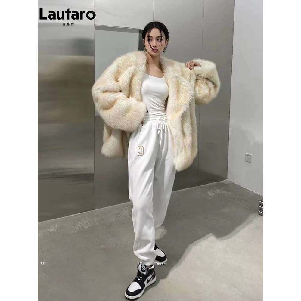 Lautaro Winter Loose Casual Thick Warm Soft Hairy Faux Fur Coat Women High Quality Furry Fluffy Jacket Korean Fashion
