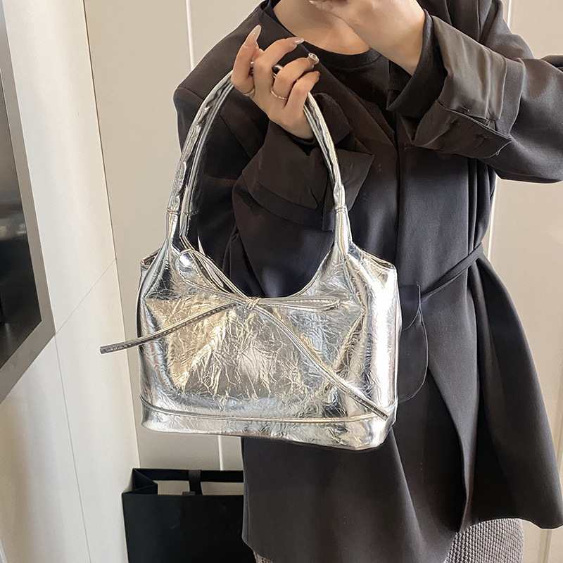 designer Cross-Border Trendy Fashion Oil Wax Leather High-Quality Texture Underarm Tote Bag Versatile Stylish Bowknot Shoulder Bag for Women