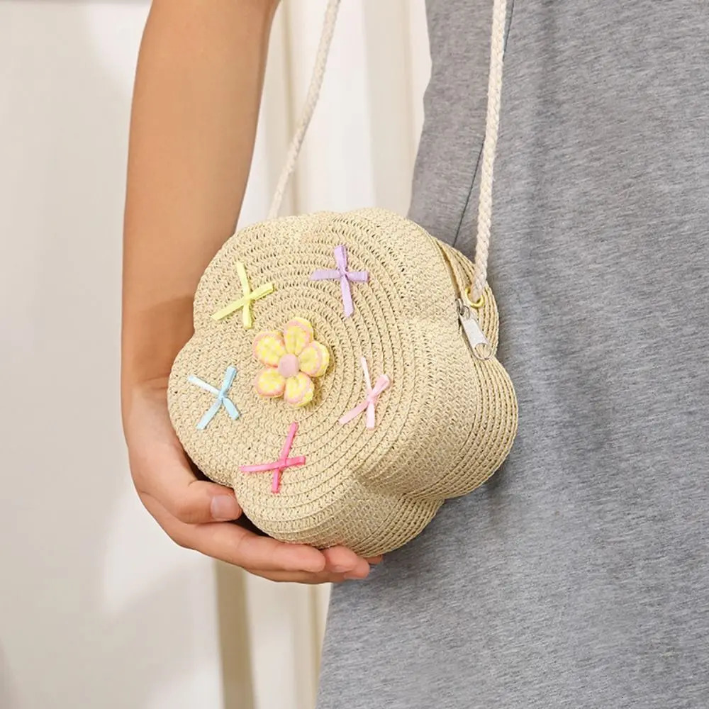 Durable Straw Shoulder Bags Flower Handmade Mini Coin Purse with Bow Messenger Bag for Kids Girls 250605