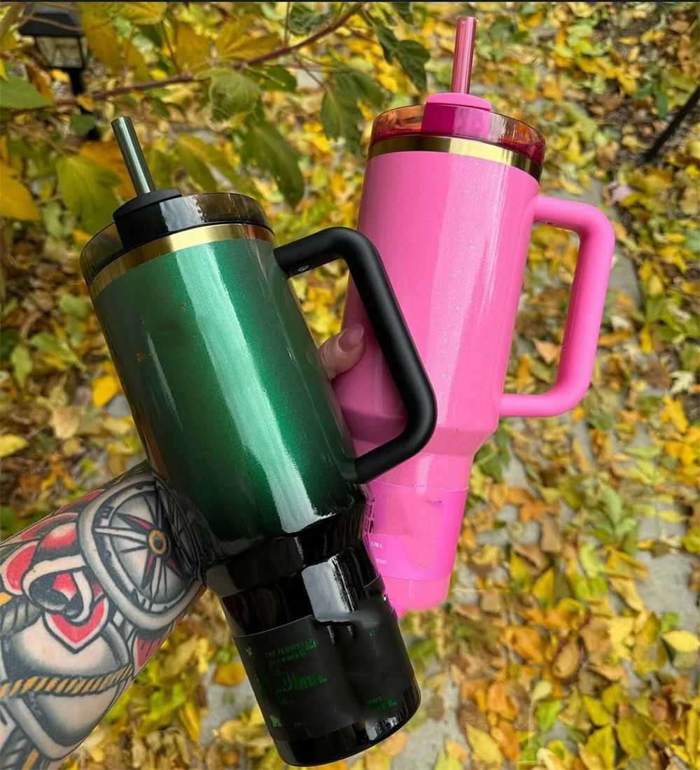 High Quality 2025 Fashion New Tumbler Mug 40oz Premium Stainless Steel Tumbler with Silicone Handle Vacuum Travel Home Outdoors With T250606