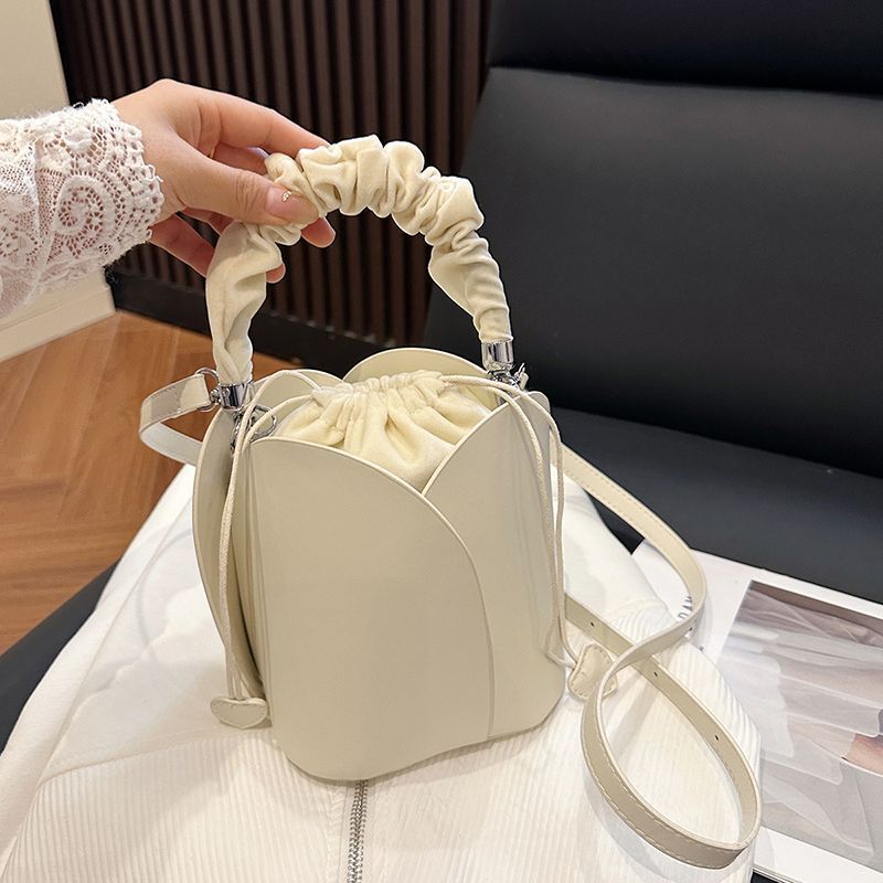 2025 Spring Summer New Women's Bag New Tulip Petal Bucket Bag Unique Design Personalized Handbag Solid Color Simple Fashion Designer Single Shoul