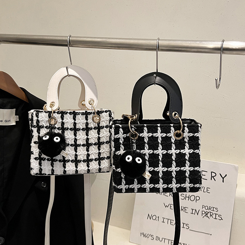 New women's bag autumn and winter handbag Princess Diana bag designer large capacity women's crossbody bag shoulder bag