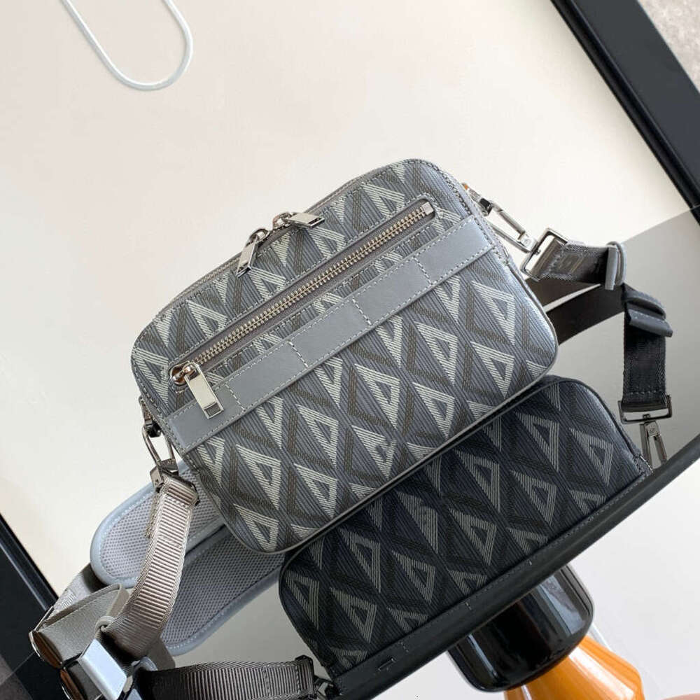 2025 Spring Summer Men's Messenger Camera Canvas Classic Shoulder Bag