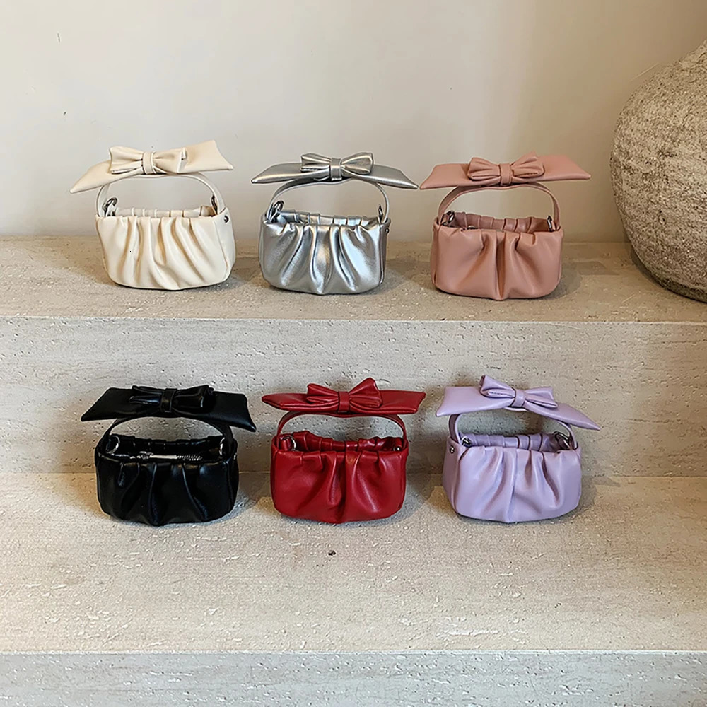 Korean Style Cute Bow Square Crossbody Bag Women Fashion Delicate Pleated Zipper Solid Color One Shoulder Bags Commute Handbags 250605