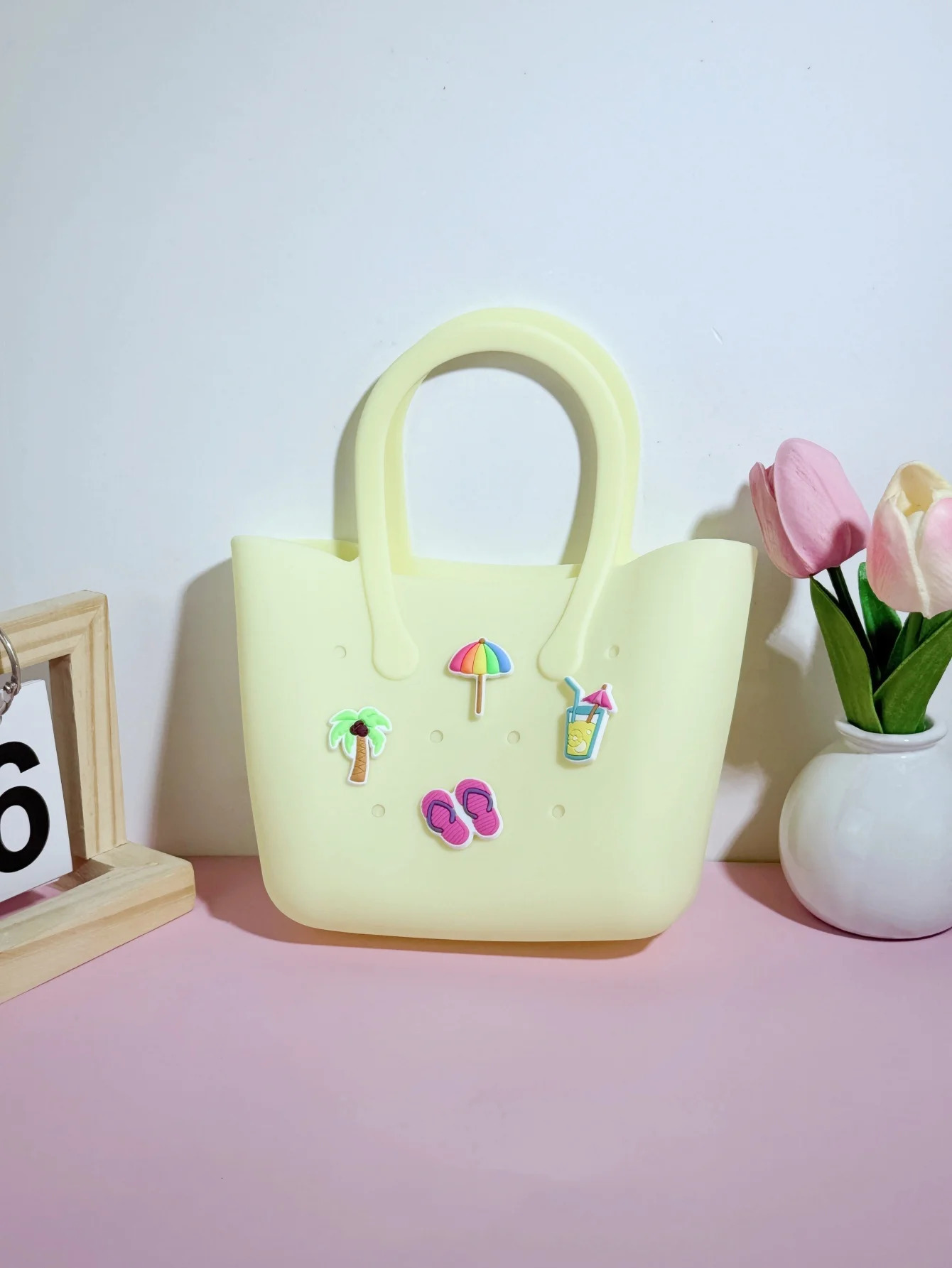 1 piece of silicone hole bag DIY parentchild handbag storage hollow mobile phone beach mother and baby b 250605