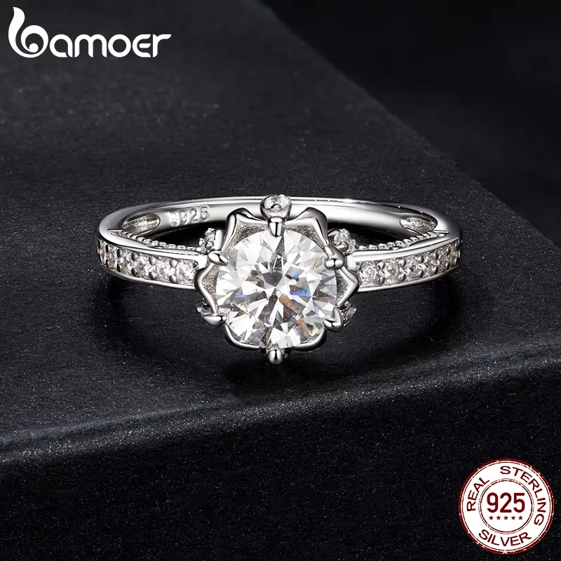 Bamoer D Color VVS1 Exquisite Moissanite 1 CT Round Cut Diamond Solitaire Engagement Ring - Premium Quality 925 Sterling Silver
