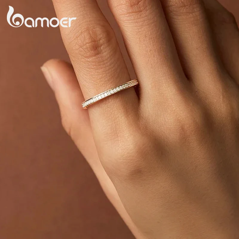 BAMOER Moissanite Wedding Band 925 Sterling Silver Eternity Rings Platinum Plated Lab Created Diamond Stackable Ring for Women Romantic Gift MSR030