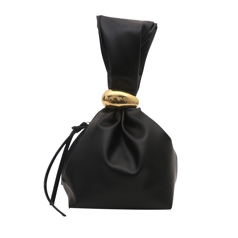 designer Niche Design Stylish Retro Small Bag for Women Autumn Winter 2025 New Pleated Simple Aesthetic Bucket Bag