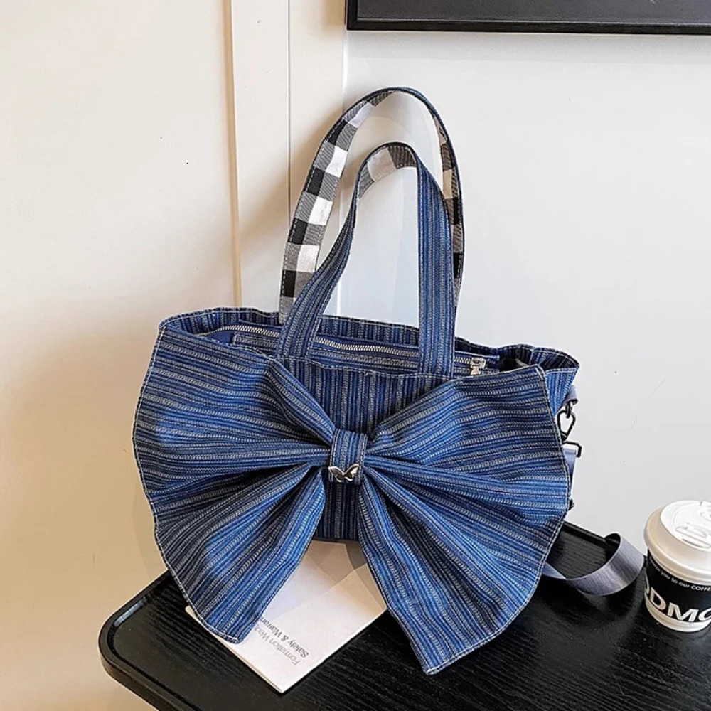 Women Large Capacity Tote Bag Casual All-Match Striped Zipper Bow Underarm Bags Daily Commute Versatile Crossbody Packs 250605