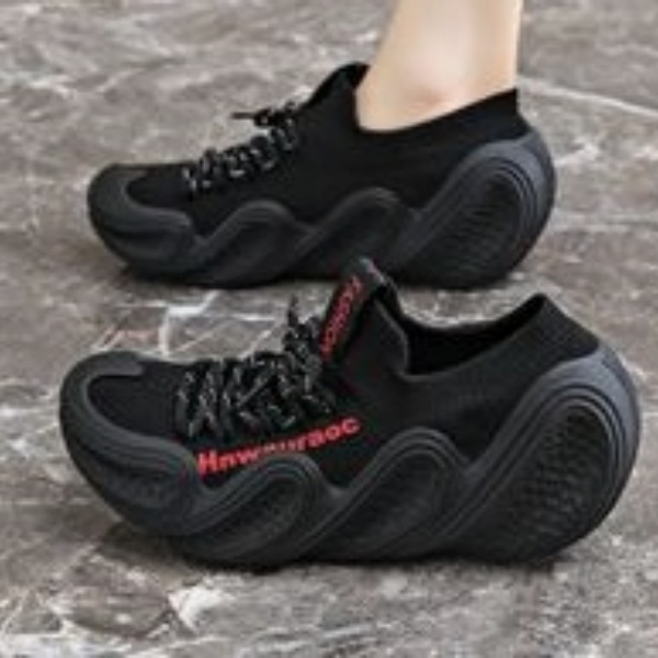 Designer casual shoes Klein Blue New Summer Fashion Lightweight Sneakers Soft Sole Shock Absorption Running Dad Octopus Casual Shoes for Women