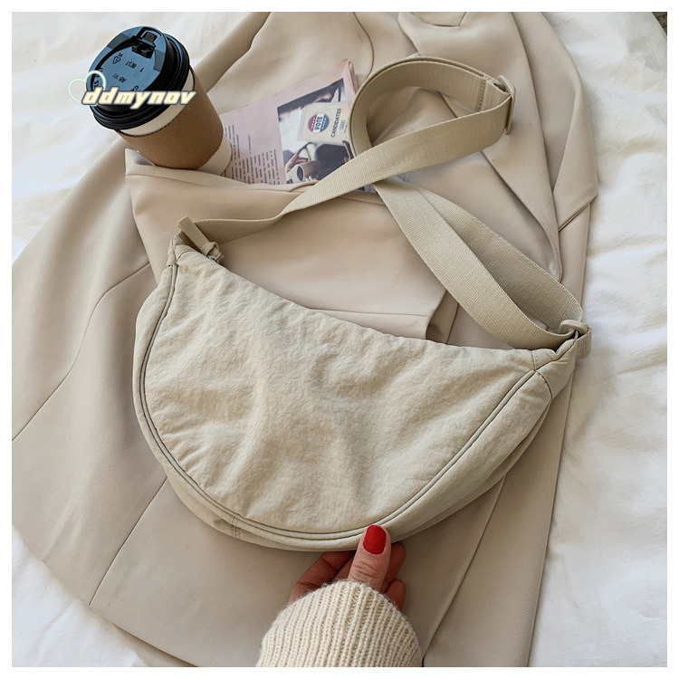 New Women's Crossbody Fashion Casual Nylon Dumpling Versatile Shoulder Trendy Lightweight Small Cloth Bag ddmynov