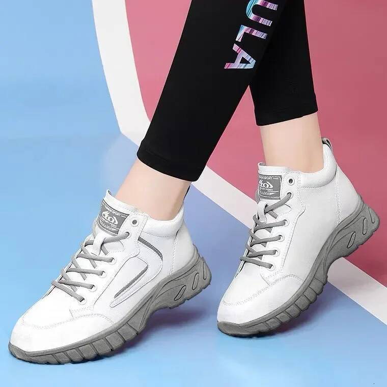 Ddmyoutdoor Women High Quality Leather Athletics Running Female Winter Non Slip Casual Sneakers Ladies Sport Jogging Shoes Outdoor Shoes