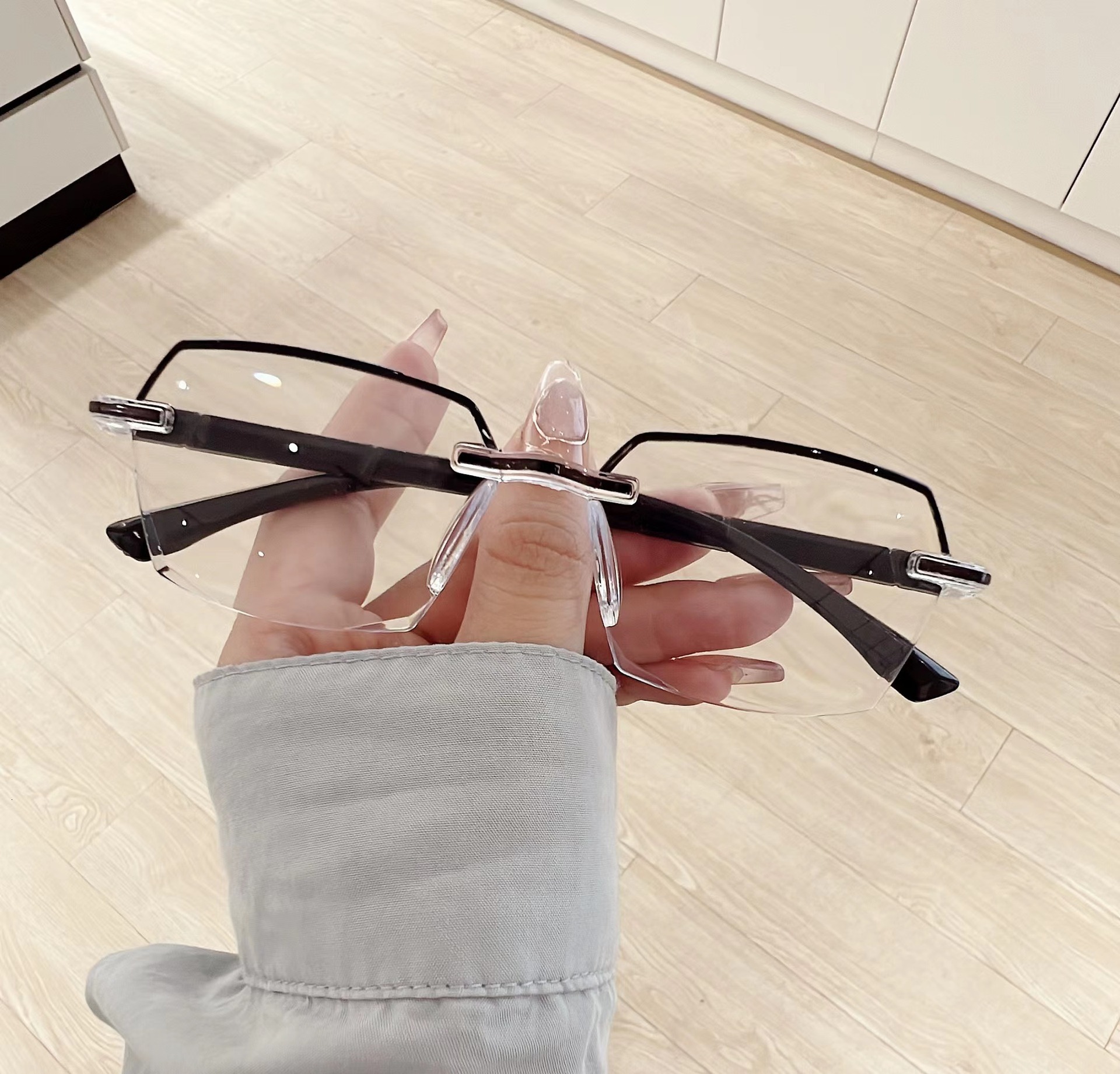 New Half-Frame Edge-Cut Smart Zoom Reading for Men and Women, Ultra-Light Large Frame Prescription Glasses