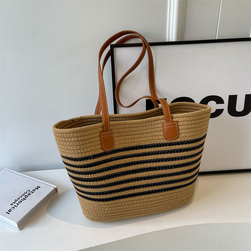 designer Woven Straw Bag for Women Large Capacity 2025 New Color-Block Striped Shoulder Bag Textured Commuter Beach Bag