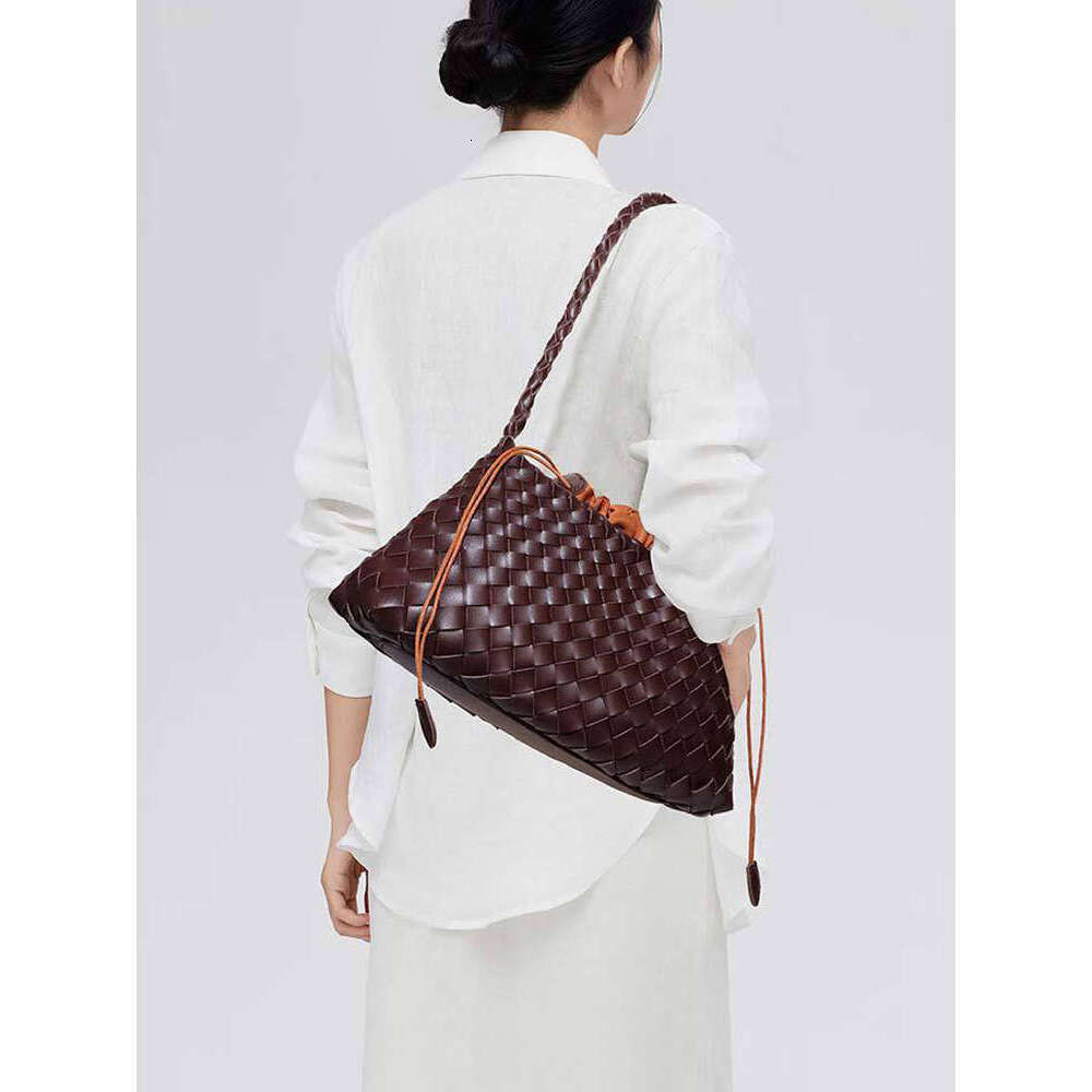 French Handmade Woven Spring Summer New Niche Design High end Sense Basket Handbag Underarm Bag