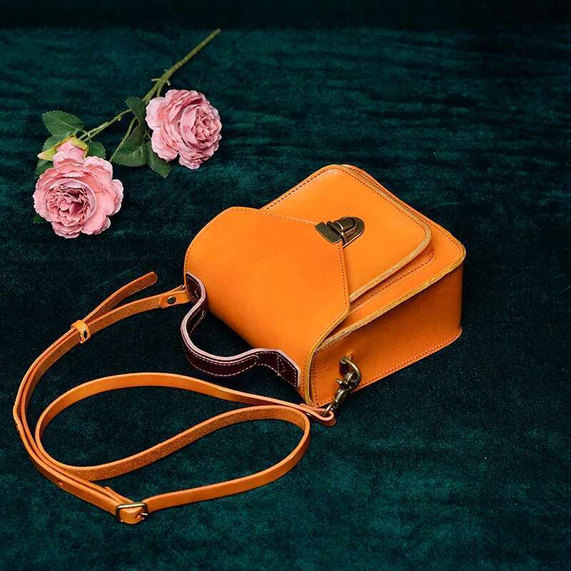 Messenger Handmade First Layer Cowhide Small Soft Leather Mobile Phone One Shoulder Messenger Female Bag 202