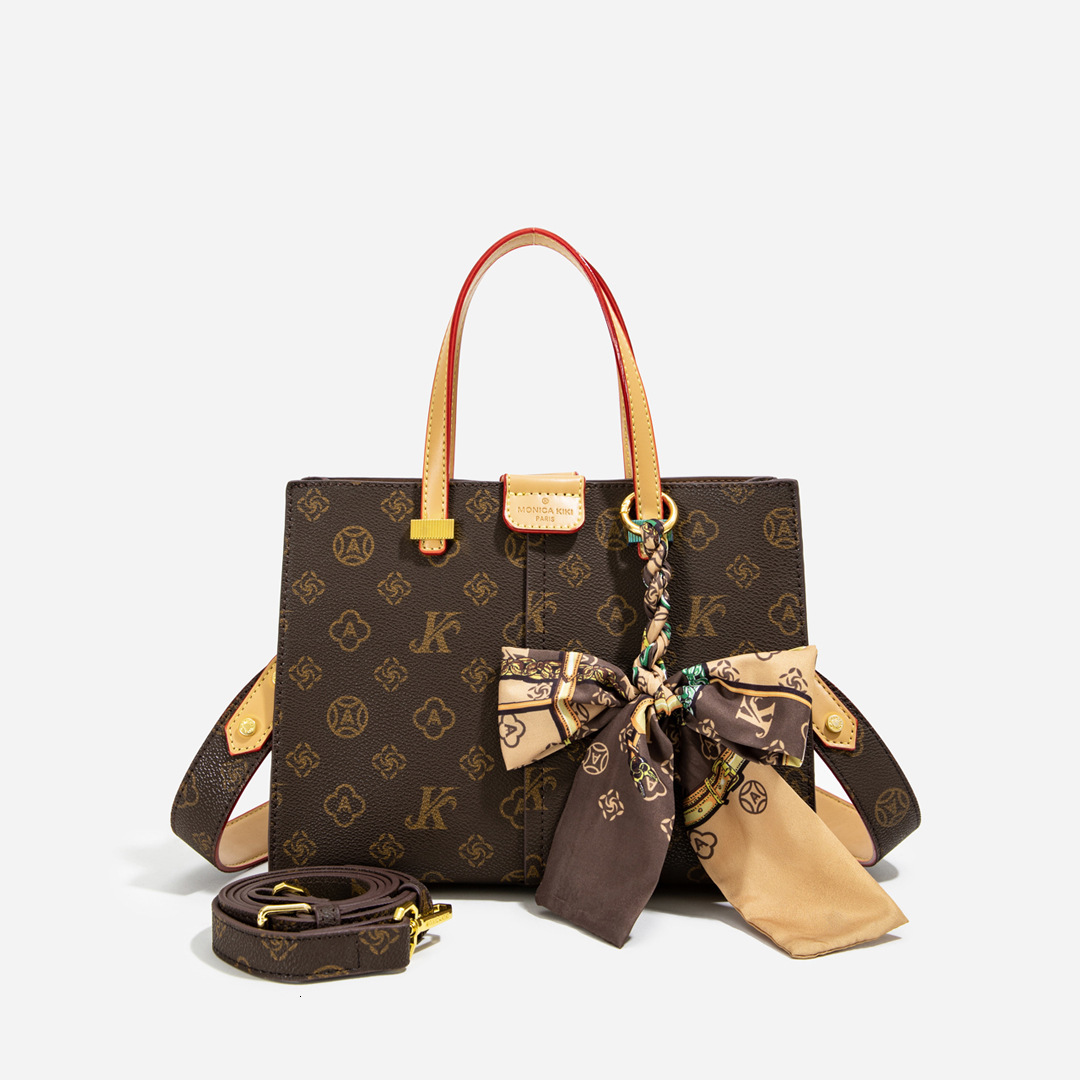 Free Delivery Designer Bag Classic Large-capacity Single-shoulder Handbag High-end Feel Light Luxury Retro Flower Crossbody Bag