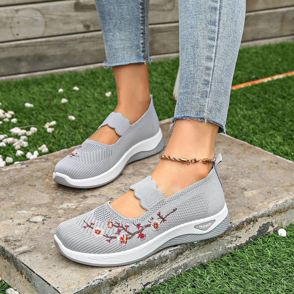 Ddmyoutdoor Women S Summer Breathable Mesh Flat Women Shoes Casual Sports Clearance Outdoor