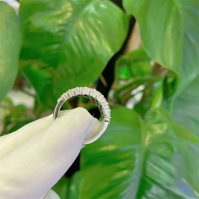 Sterling Silver925 Moissanite Ring Band DEF VVS Round Brilliant Cut Moissanite Engagement Wedding Ring