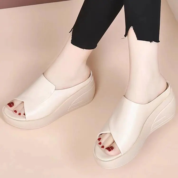 2024 Summer Open Toe Sexy Solid Thick Sole Slope Heel Slippers for Women Outwear Comfortable Platform Womens Single Shoes 250605