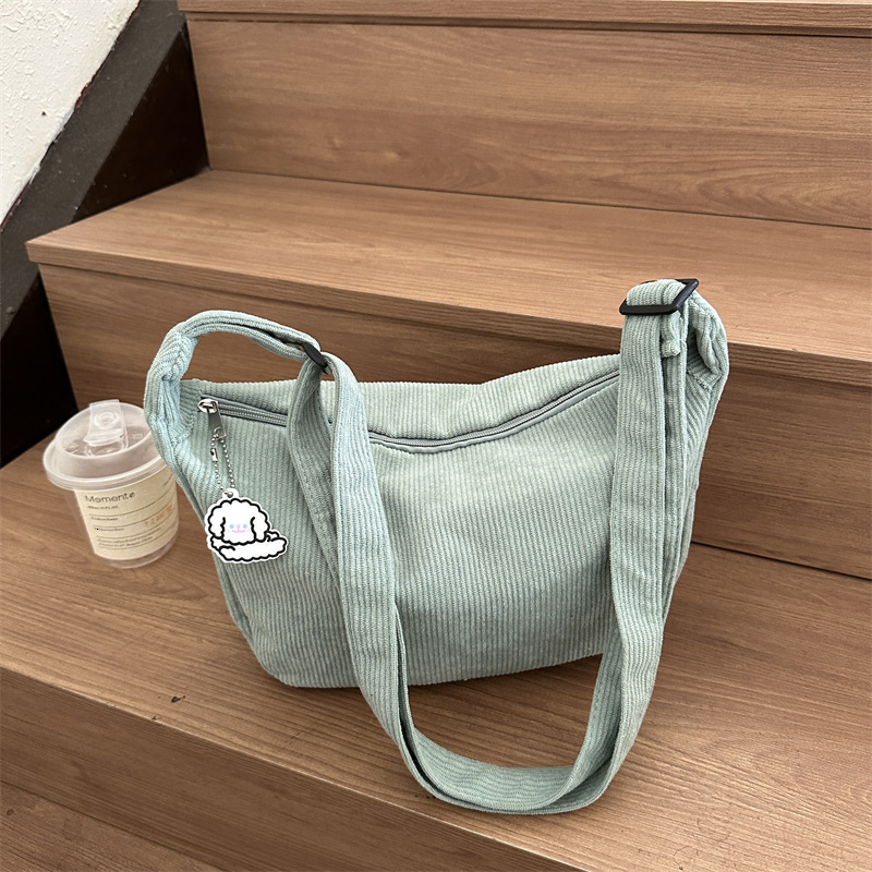 designer 2025 Autumn Winter New Fashion Handbag Shoulder Underarm Small Square Bag Women's Bag Supports Wholesale and Mixed Orders