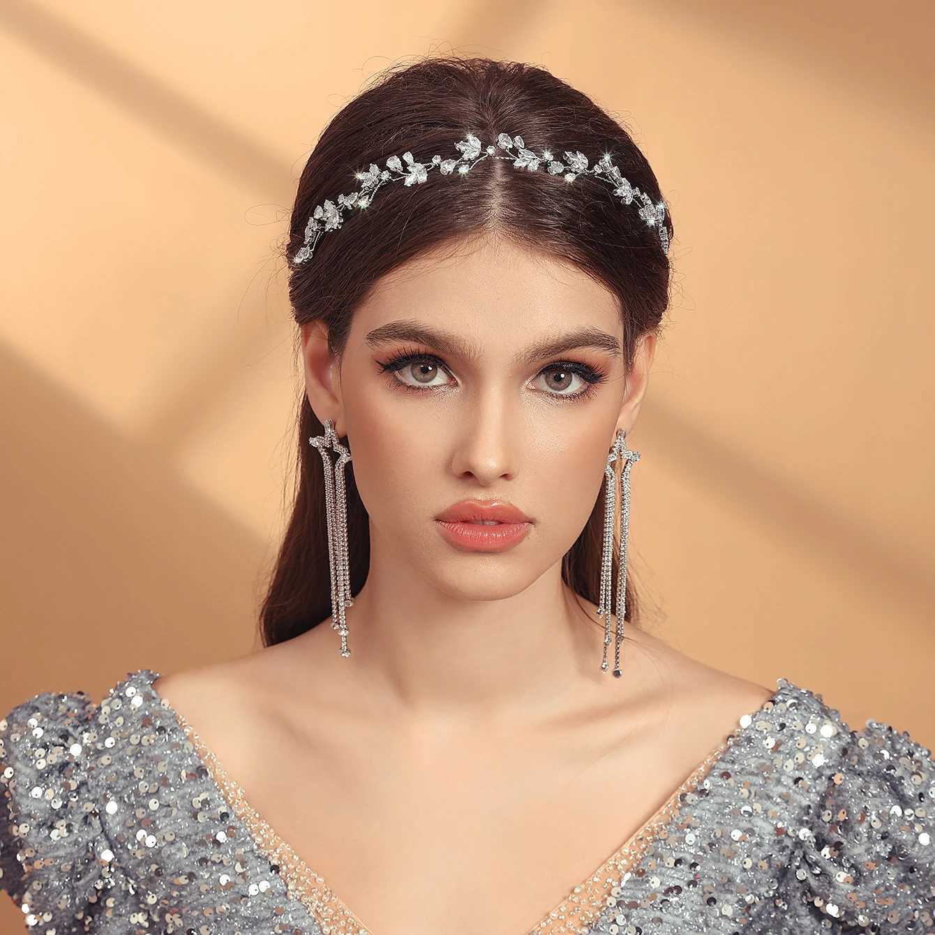 1pcs luxury zircon ladies wedding hair accessories for prom dinner bridesmaids daily wear new wedding headbands in 2025. Z250605