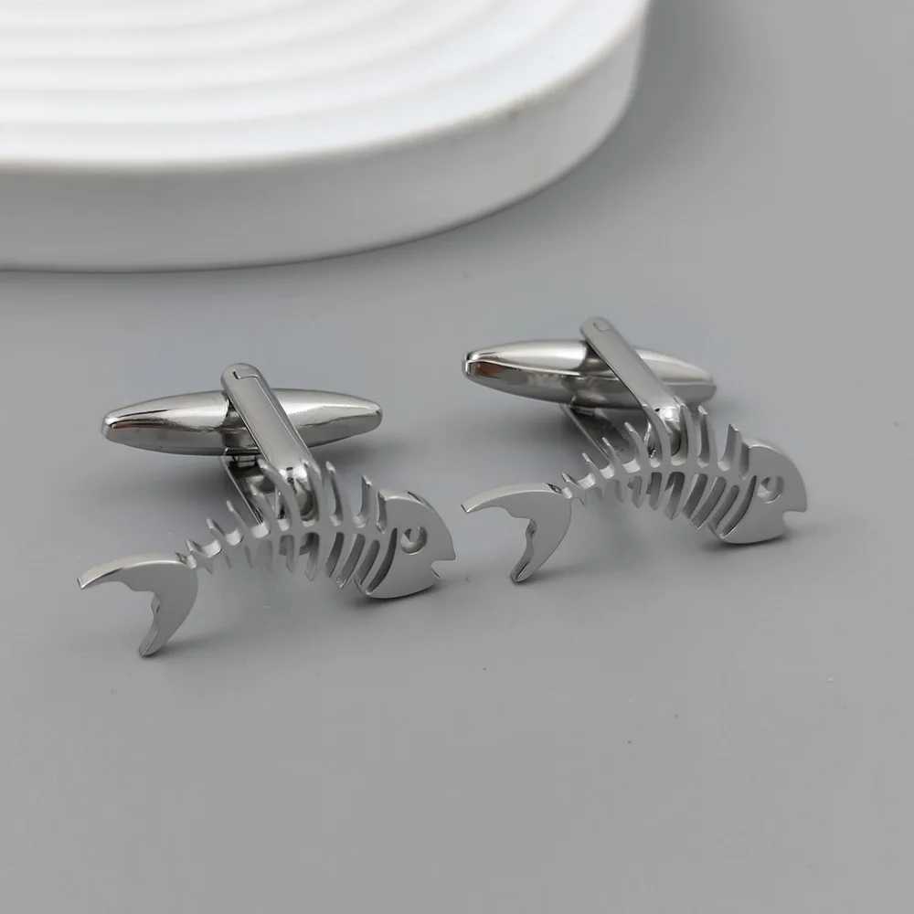 Creative Fish Bone Hollow Cufflinks Silver Gold-Plated French Shirt Cuffs Black Cufflinks for Suit Accessories Gifts for Men W250606