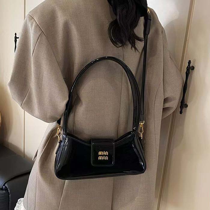 Designer Top Quality Womens Fashion Bag Shoulder Bag Luxury classical Handbag messenger fashionable crossbody Underarm bag AAA