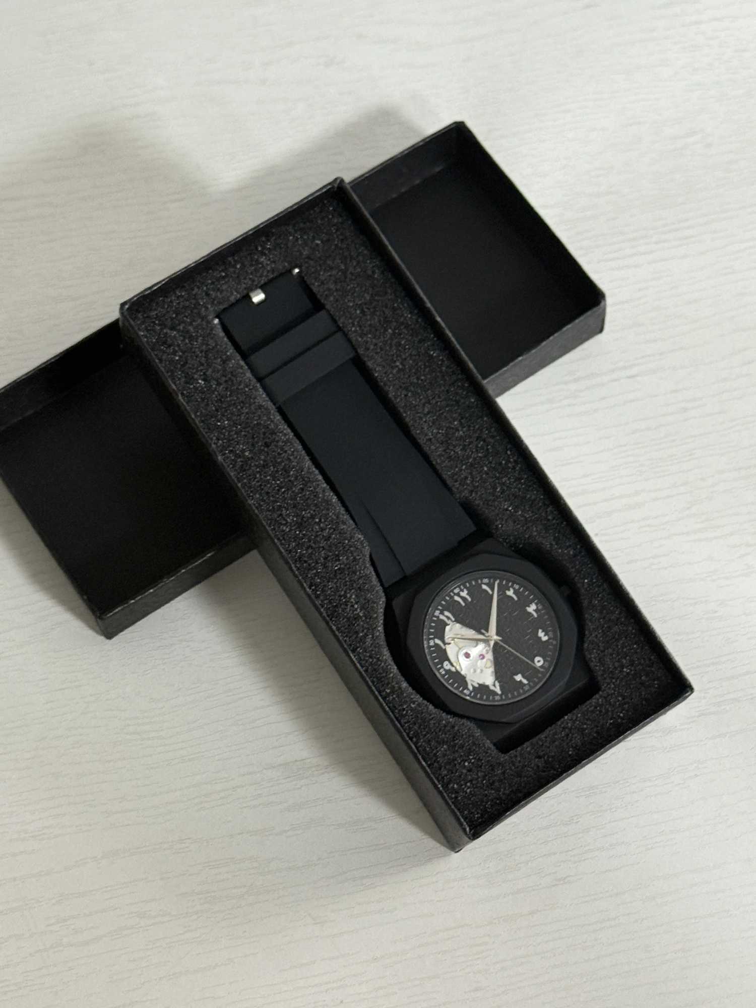 Mens Analog Mechanical Quartz Watch Arabic Numerals Waterproof Watch Fashion Mens Business Watch Polycarbonate Silicone Strap Y250605