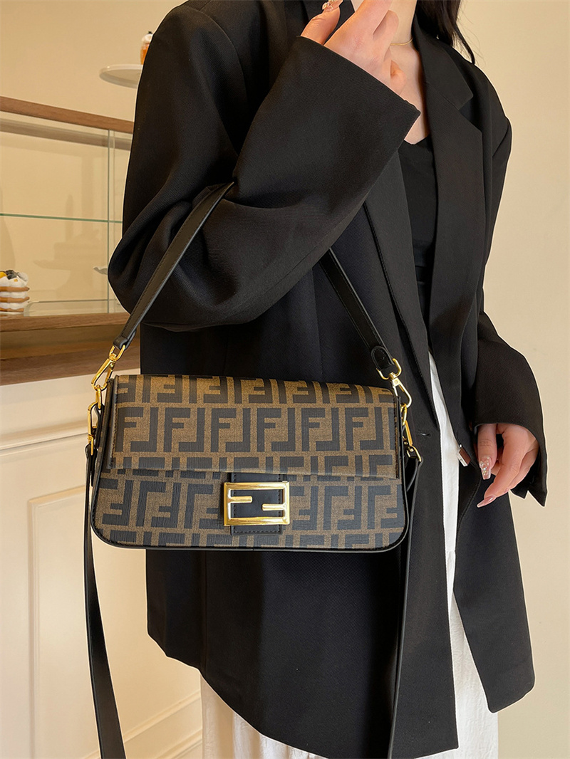 Designer Bag Free Shipping 2025 Fashion Casual Light Luxury High-end Texture Small Square Bag Single Shoulder Crossbody Bag For Women