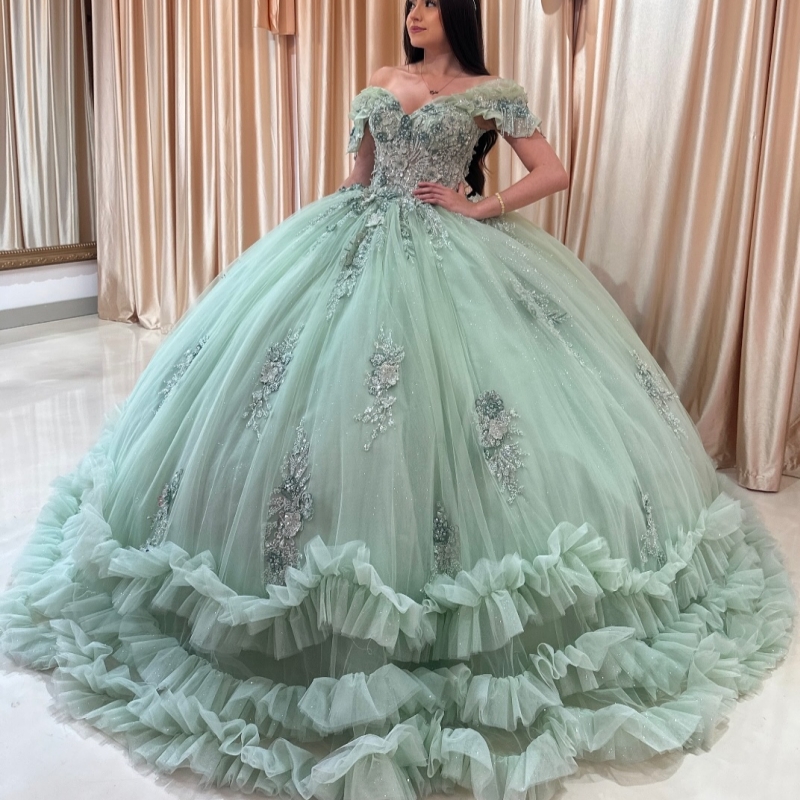 Luxury Mint Green Shiny Off The Shoulder Ball Gown Quinceanera Dresses Appliques Lace Beads Tiered Tull Sweet 16 Dress vestidos 15 Anos