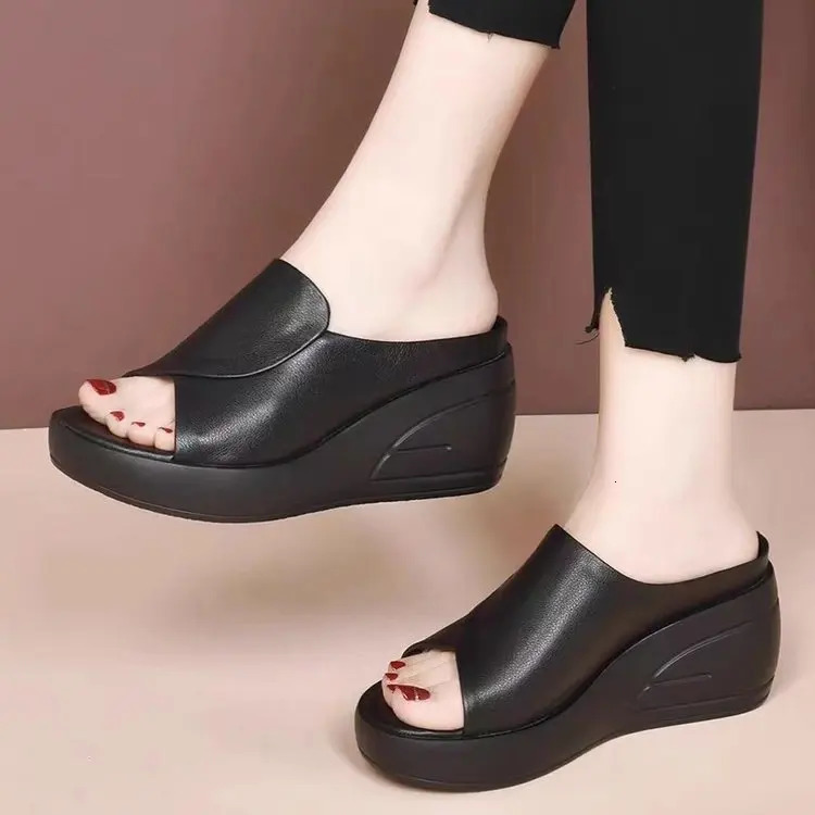2024 Summer Open Toe Sexy Solid Thick Sole Slope Heel Slippers for Women Outwear Comfortable Platform Womens Single Shoes 250605